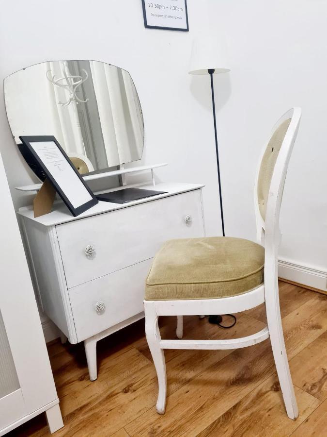 Portrush Townhouse Hostel Room photo